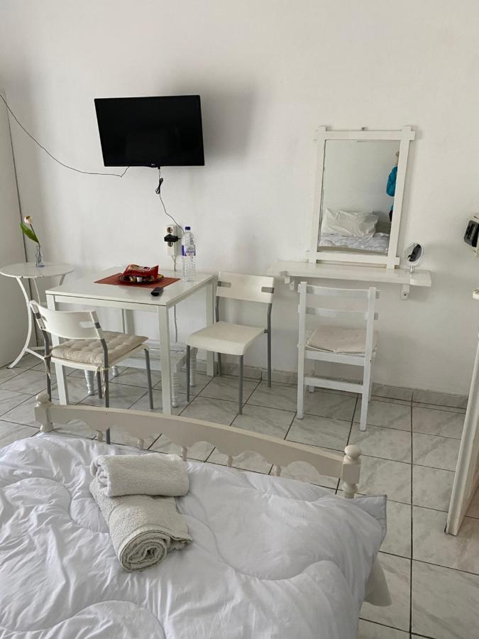 Δωματια Ξανθουλα Xanthoyla Rooms 아말리아폴리 외부 사진